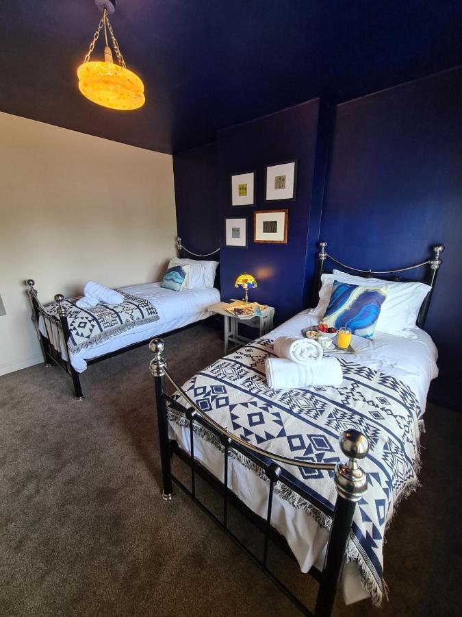 Great Wyrley Rumer Hill House A Unique Boutique Styled Place To Stay In Cannock Close To A5 The Mcarthur Glen Outlet מראה חיצוני תמונה