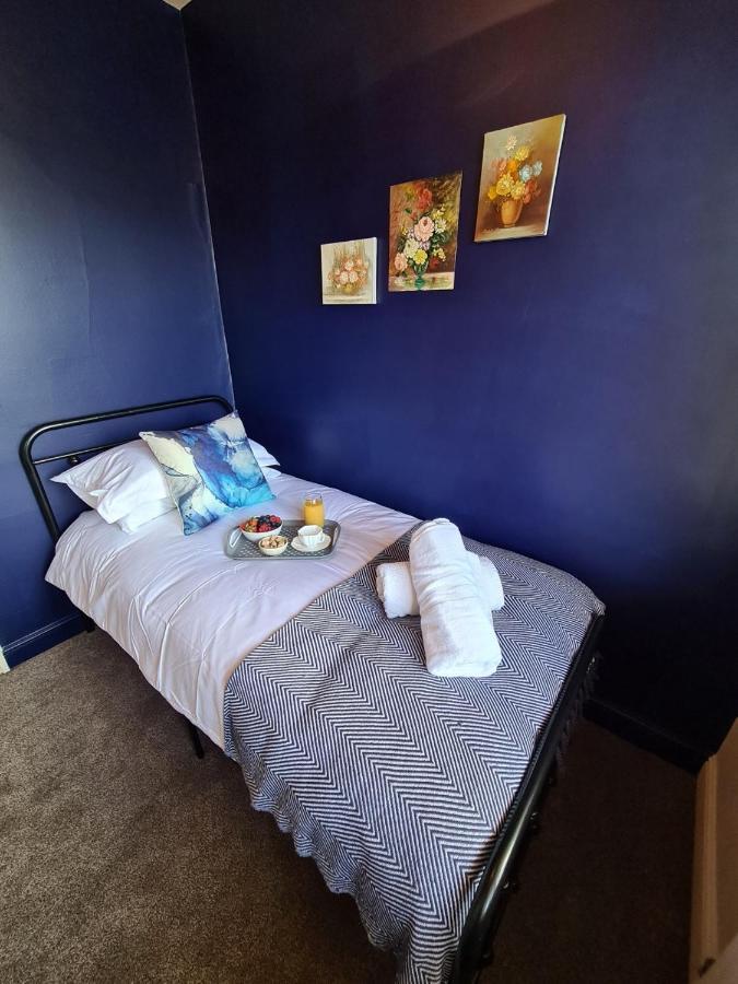 Great Wyrley Rumer Hill House A Unique Boutique Styled Place To Stay In Cannock Close To A5 The Mcarthur Glen Outlet מראה חיצוני תמונה