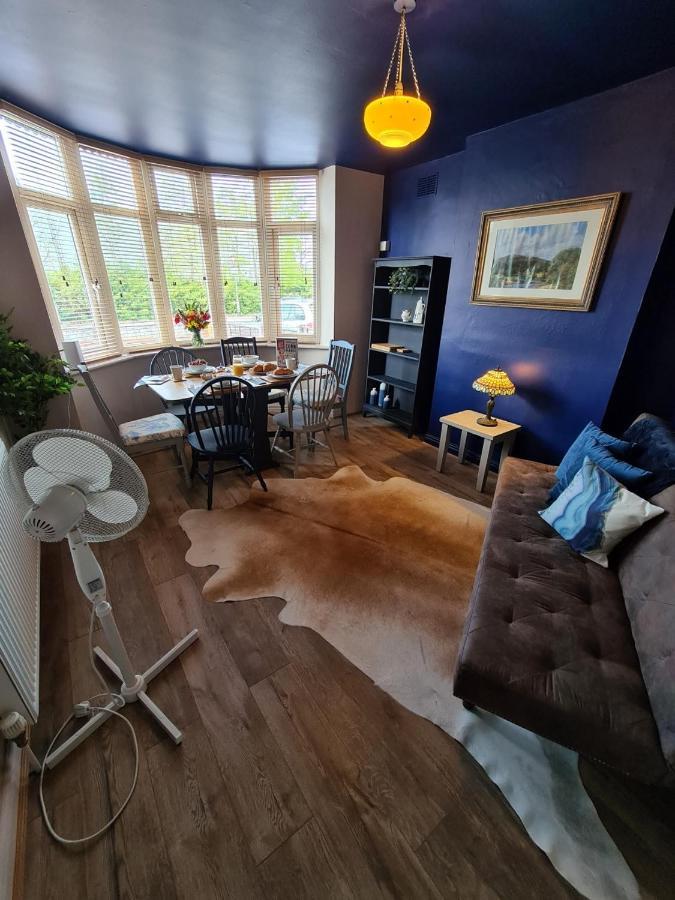 Great Wyrley Rumer Hill House A Unique Boutique Styled Place To Stay In Cannock Close To A5 The Mcarthur Glen Outlet מראה חיצוני תמונה